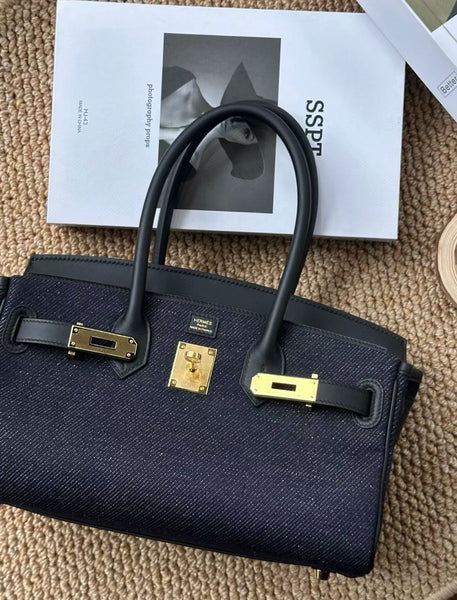 Hermès Birkin Shoulder Bag — Denim Swift Leather, Gold Hardware, Stamp K (2020)