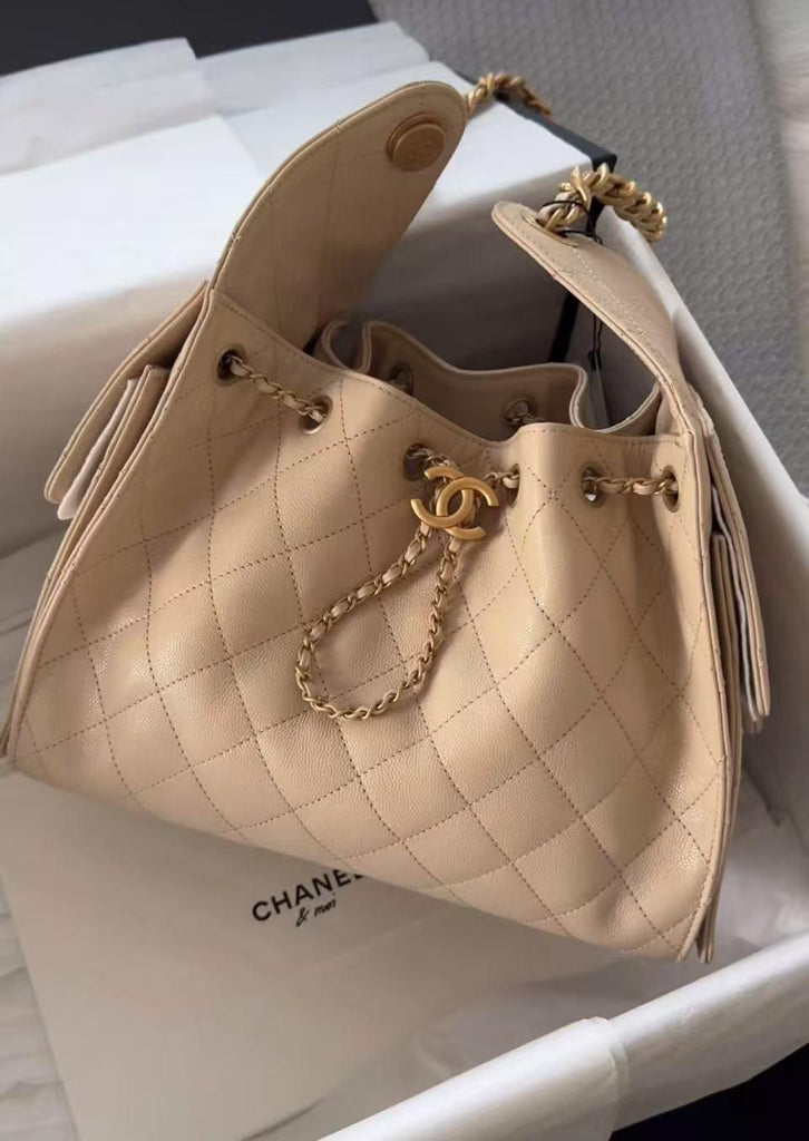 Chanel 25k light beige small