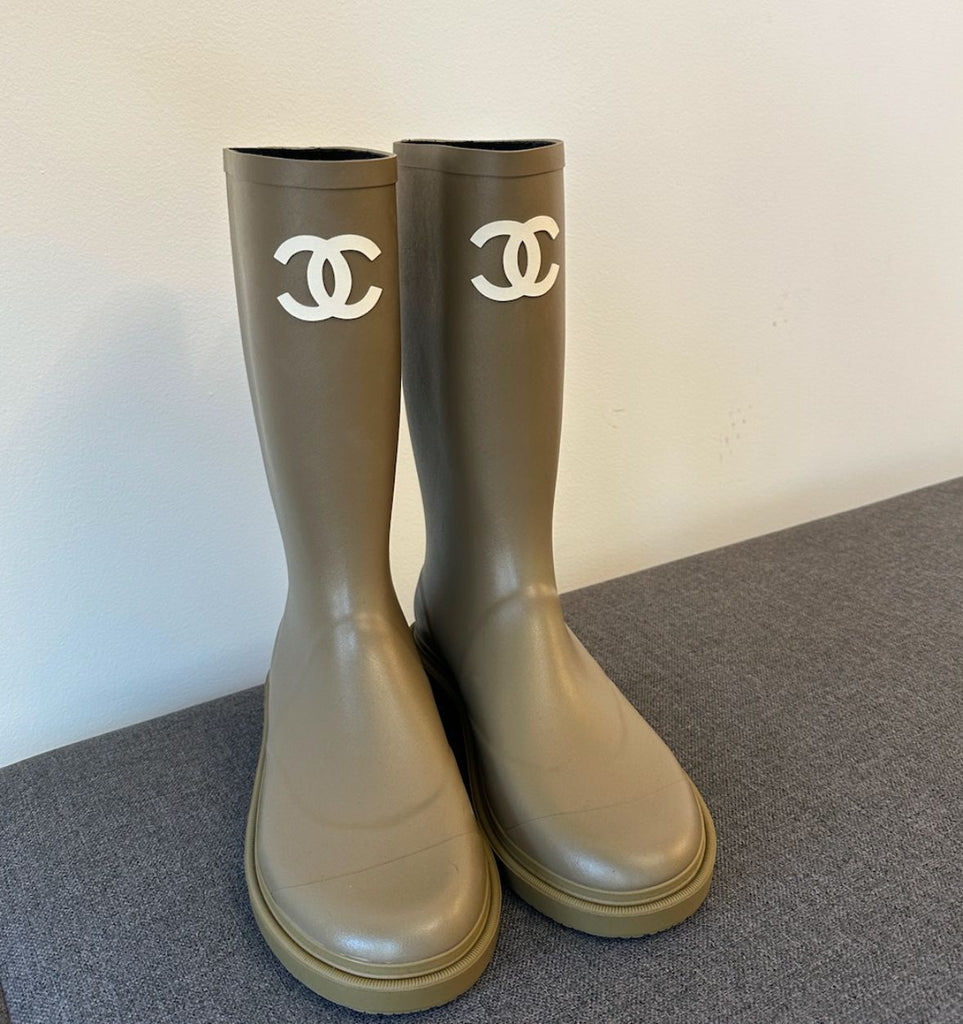 Chanel rain boots short Khaki