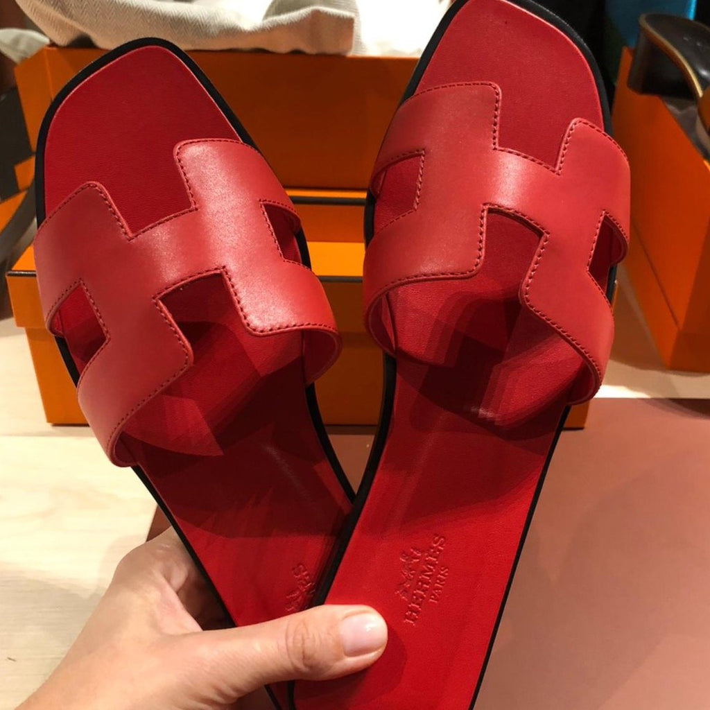 Hermes Oran sandals in Rose Cotinga
